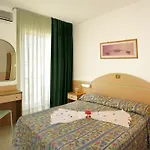 Beach2 Hotel 3*