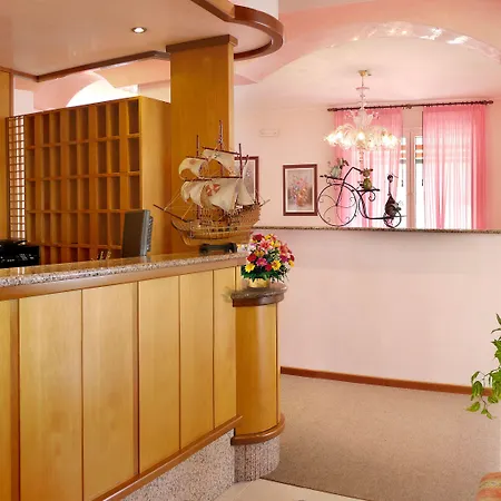 Beach2 리도 디 예솔로