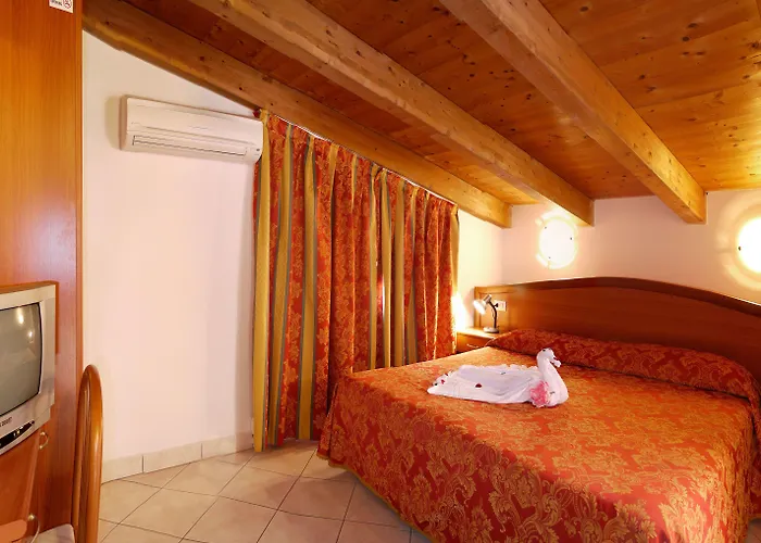 Hotel Beach2 3*
